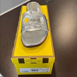 NIN Circus NY Women’s Maura Faux Leather Slip on Slides Size 12 Soft Silver